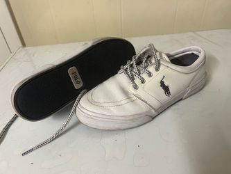 White Men Polo Pair of Shoes Size 8.5 in Excellent Condition