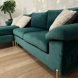 Green Velvet Sectional Couch – Modern Style