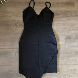Black mini dress,  Fashion Nova