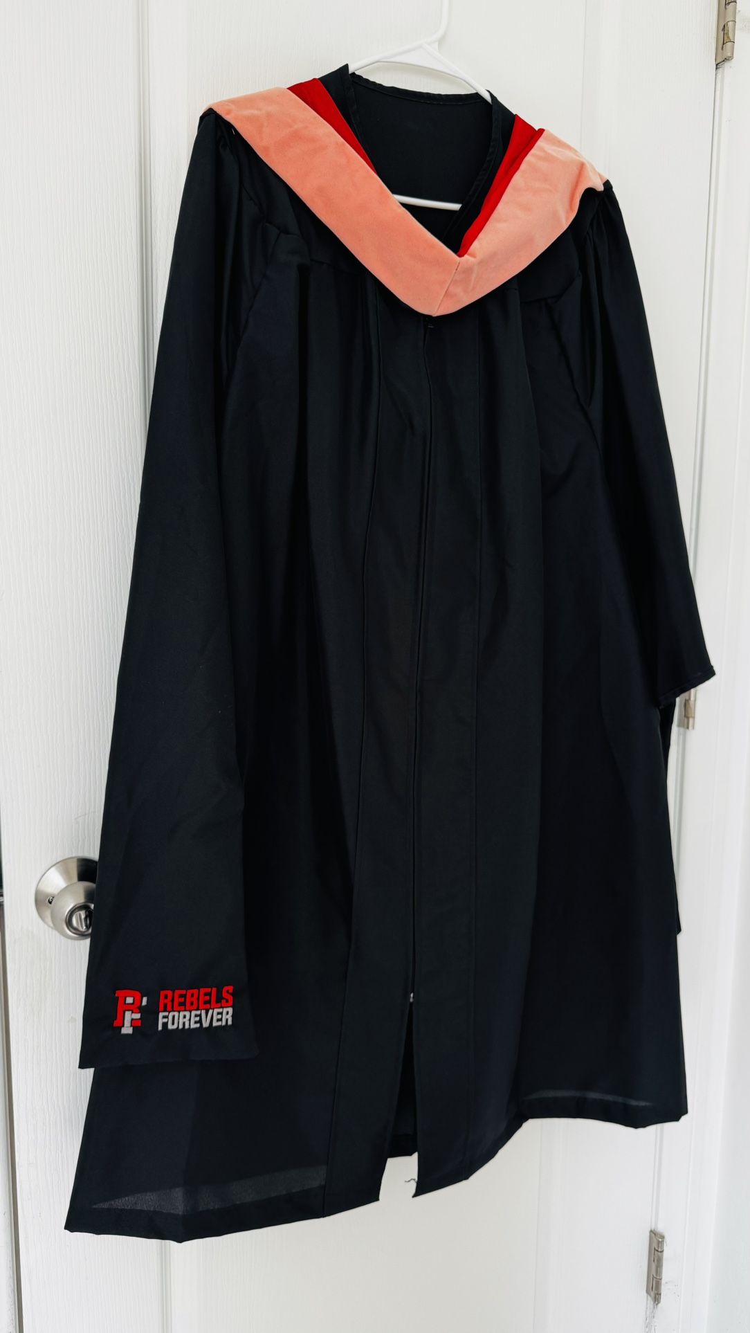 UNLV Graduation Gown + Cap - MHA
