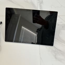 Microsoft surface Go 10" Tablet 128G