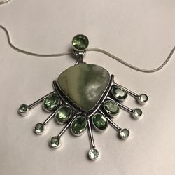 Free Shipping.  Larsonite Tsavorite 925 Sterling Silver Necklace