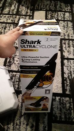 !!!!!!BRAND NEW SHARK!!!!!!