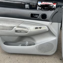 TACOMA 2nd Gen Door Panels 