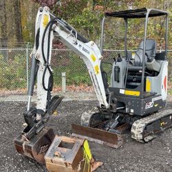 E20 Bobcat Mini Excavator