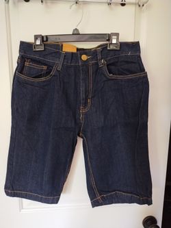 Men's  Blue Denim Shorts, sz 33, new