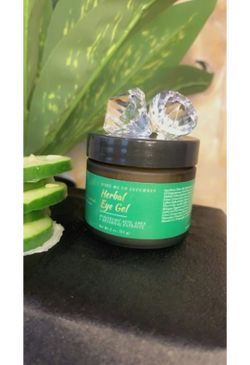 Wake Me Up Cucumber Herbal Eye Gel 