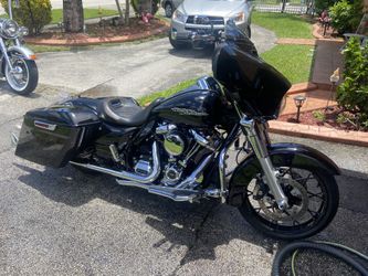 Harley Street glide 2020