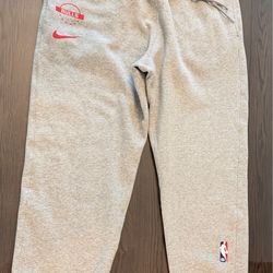 Chicago Bulls Club Men's Large Nike NBA Practice Fleece Joggers