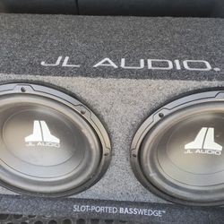 12"  Subs Box And Amp