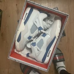 Air Jordan 4 Military Blue – Men’s Size 9
