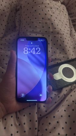 iPhone 16e