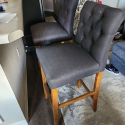 2 Free Bar stools