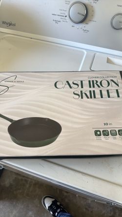 Cast iron skillet