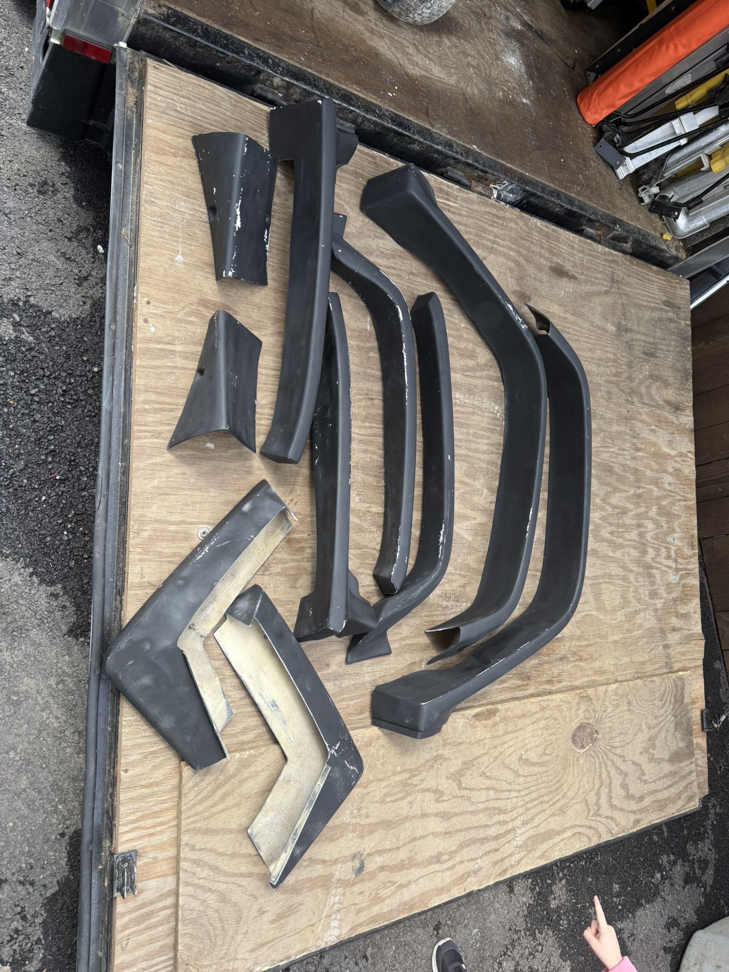 Hummer H2 Fender, Flares