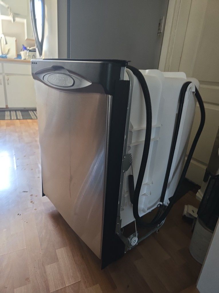 Dishwasher MAYTAG