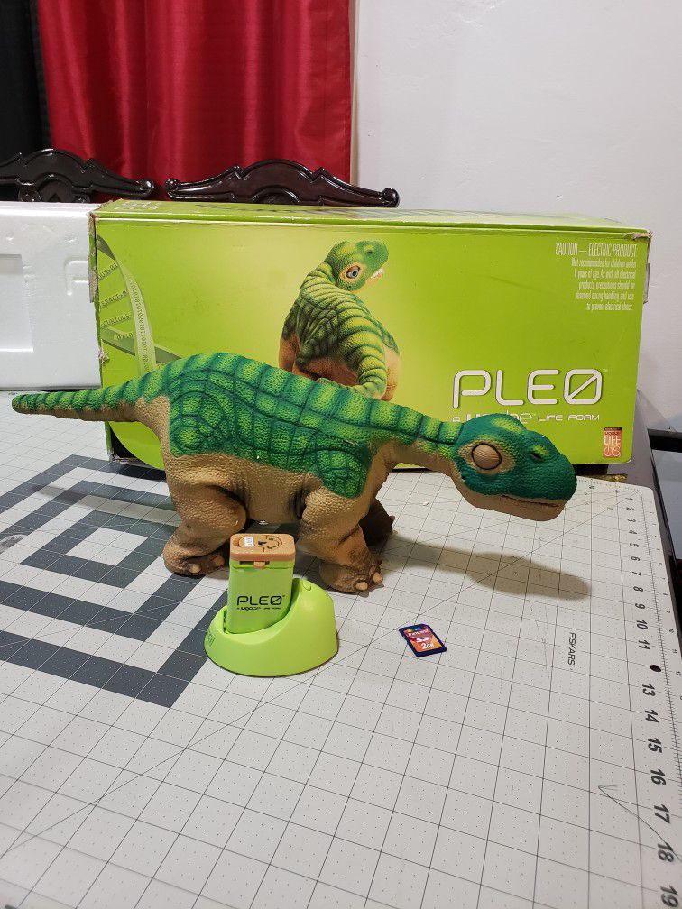 Ugobe Pleo Robot Dinosaur, Used But Functional for Sale Valley, CA OfferUp