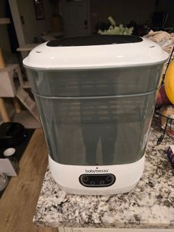 Bottle Sanitizer (Baby Brezza)