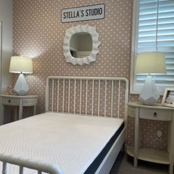 Like New! Princess Style Bedroom Series 