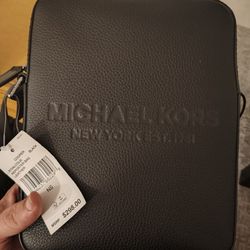 Micheal Kors  Messenger Bag And Wallet 