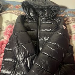 Guess Puffer Jacket