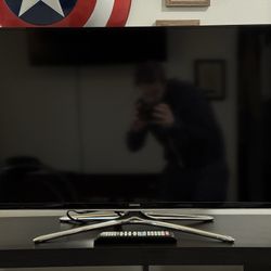 40in Samsung Smart TV with Remote 