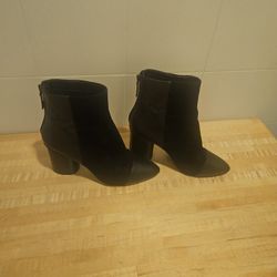 Boost Black 10 Nine West