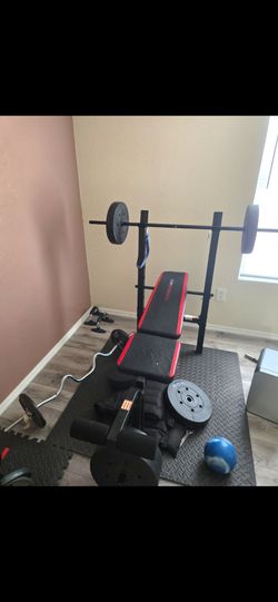 Bench press with weights