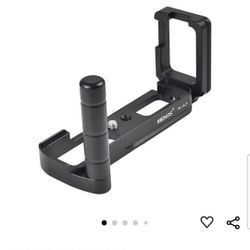 MENGS X-A3 Quick Release Plate L Shape with Handle and Aluminium Alloy Material for Fujifilm X-A3 Camera Compatible with Arca-Swiss Standard