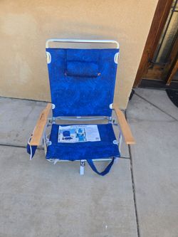 Tommy bahamas back pack chair new