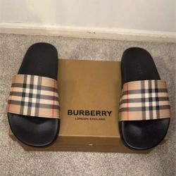 Burberry slides
