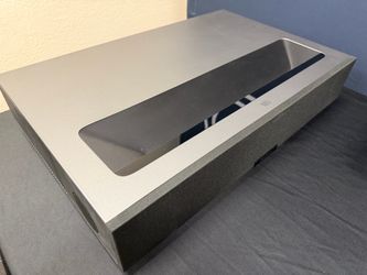 Ultra Short Throw Laser Projector