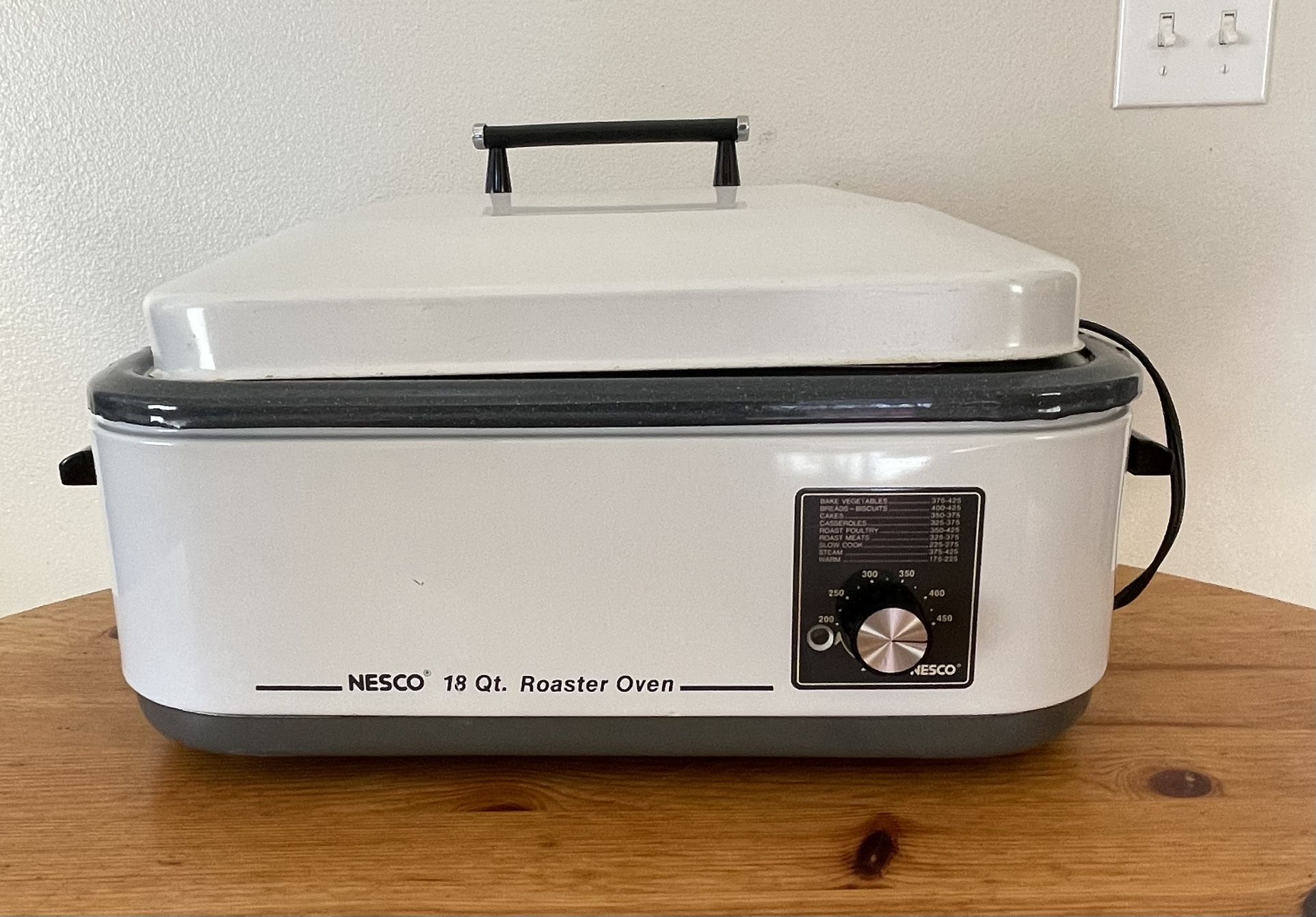 Nesco 18 Qt. Electric Roaster Oven, Full Range Auto-Temperature Contro –  Blackstar Assets