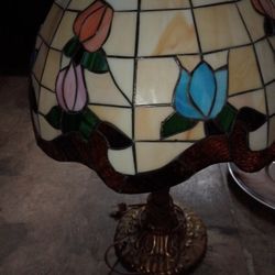 Working Antique Lead Stained Glass Lamp