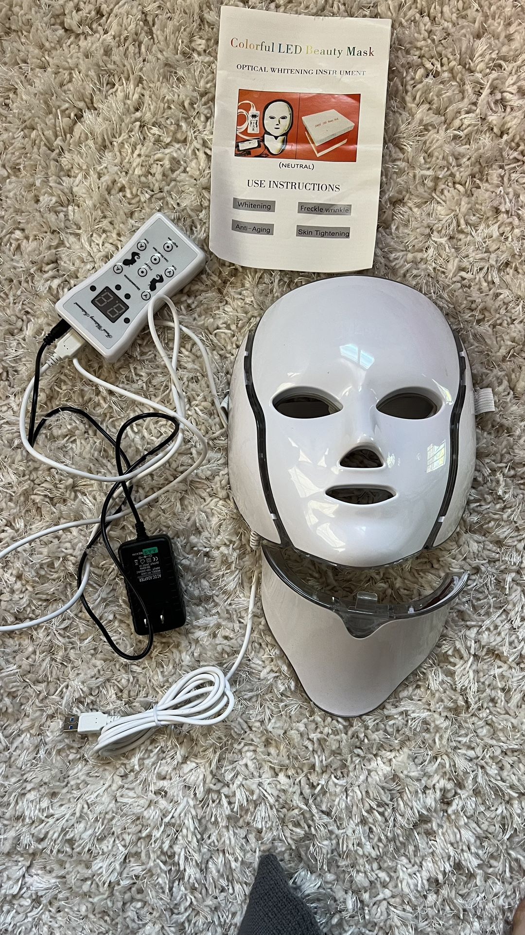 Face Mask Light Therapy Beauty Skin Care Facial Treatment.