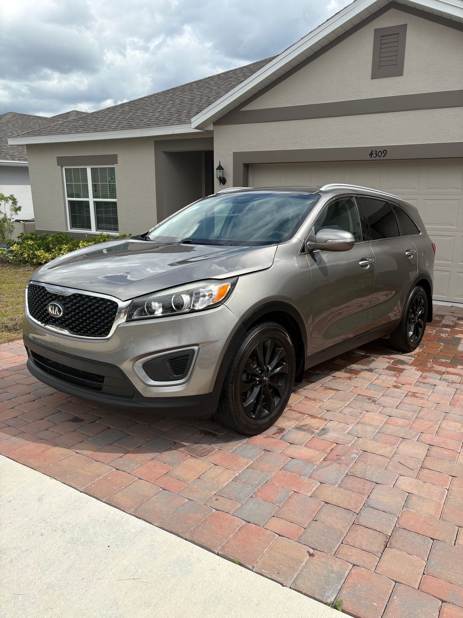 2016 KIA Sorento
