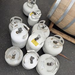 1 And 2 Gallons Full Propane Tanks 
