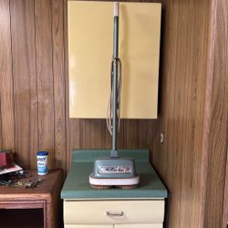 Regina Vintage Floor Scrubber