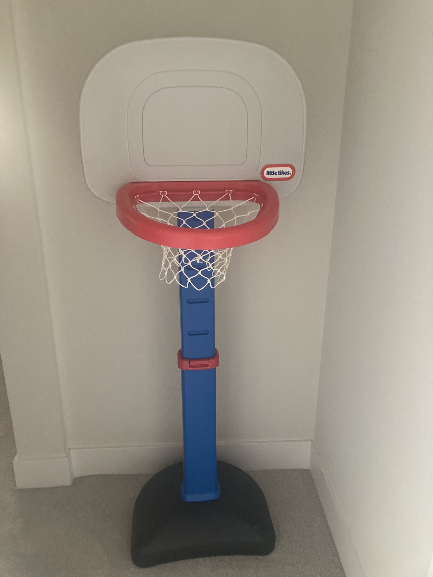Basketball Hoop Little Tikes