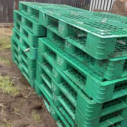 Plastic Pallets
