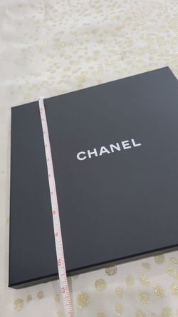 Chanel Box 