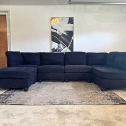 Black 5-Seater Modular Sectional Sofa with Ottoman
