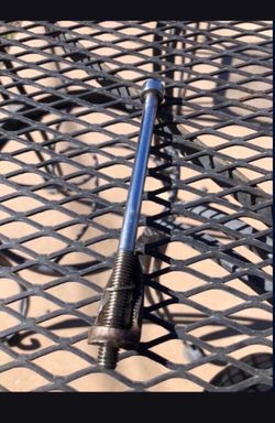 Sugino stem bolt with wedge