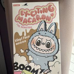 Labubu exciting macaron 