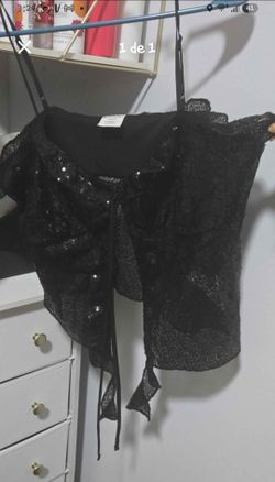 Camisa de mangas finitas