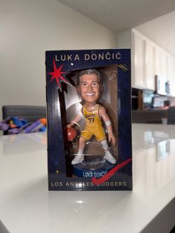 Trying to trade dodger bobblehead