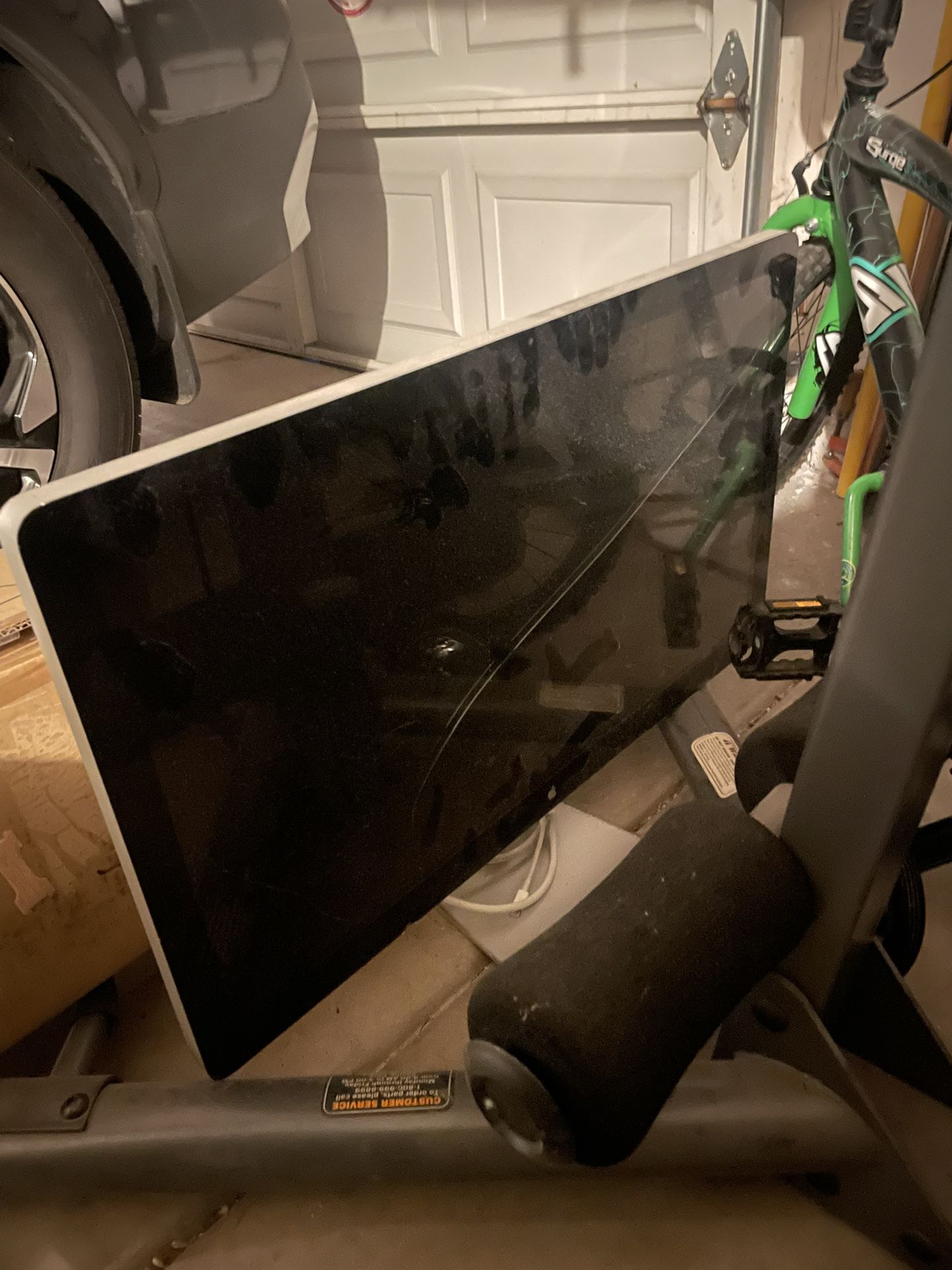Mac Desktop monitor