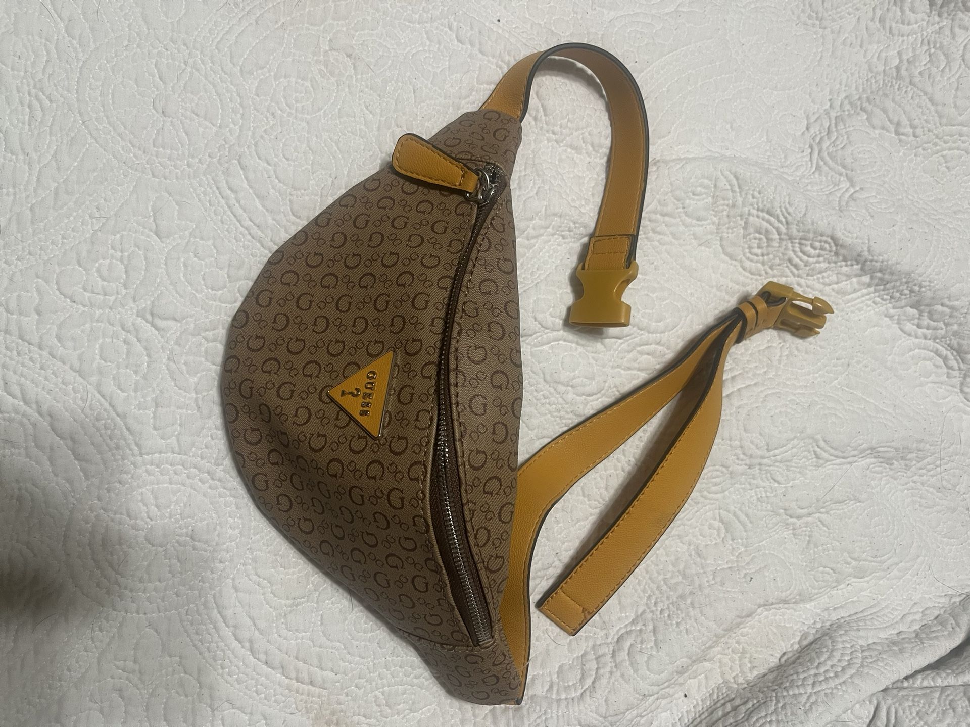 Guess Belt Bag