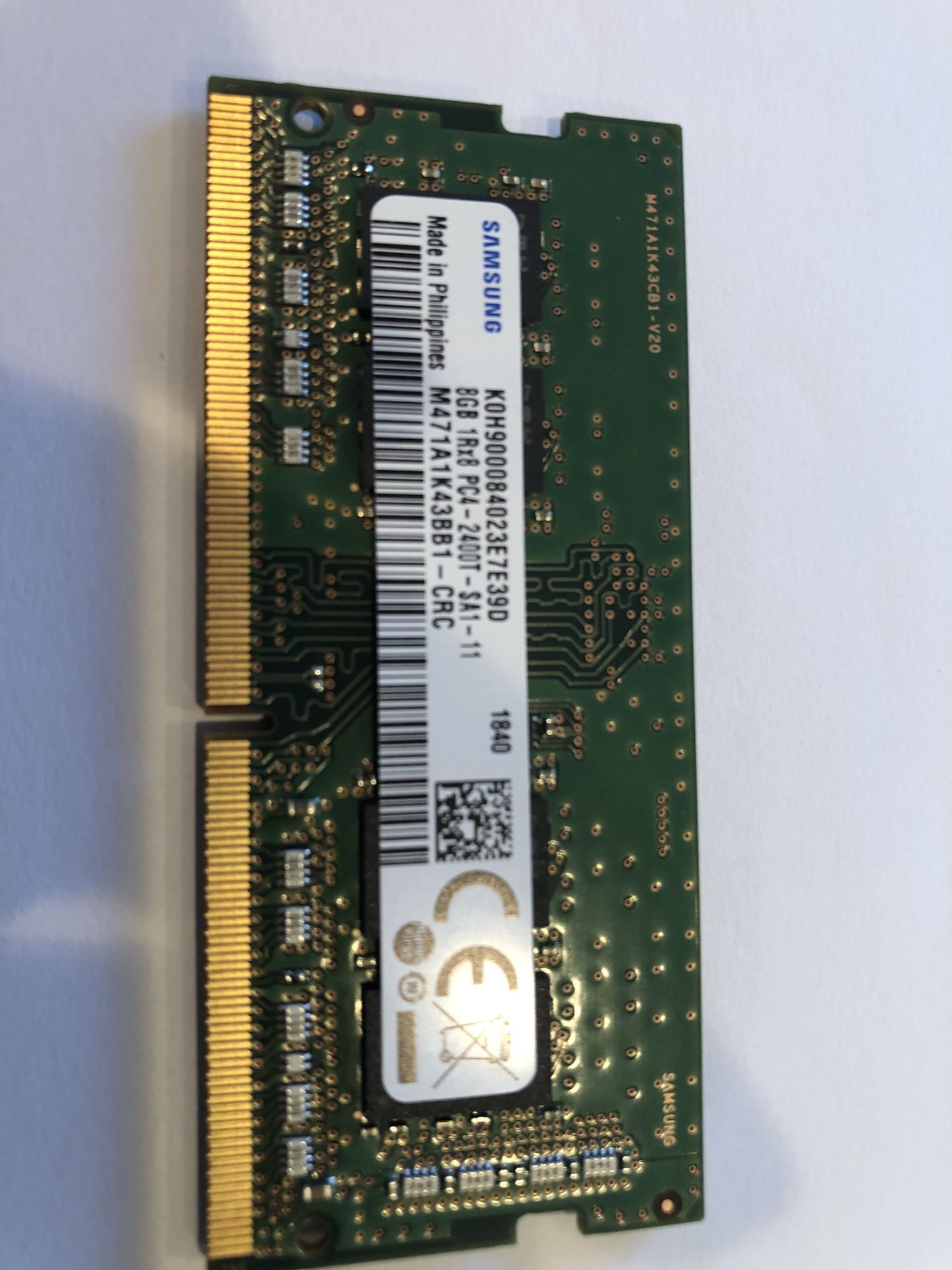 8 GB RAM Memory