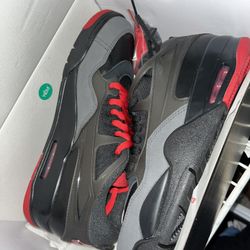 Jordan 4 RM